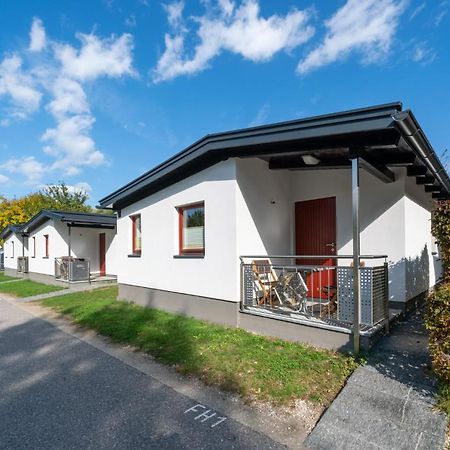 Villa Camping Chalets Brunner Am See à Döbriach Extérieur photo
