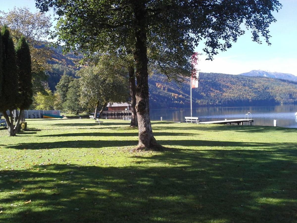 Villa Camping Chalets Brunner Am See à Döbriach Extérieur photo