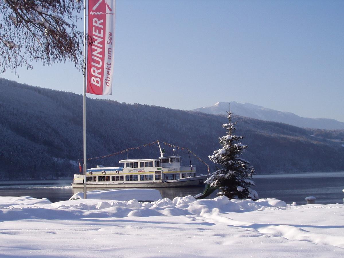 Villa Camping Chalets Brunner Am See à Döbriach Extérieur photo