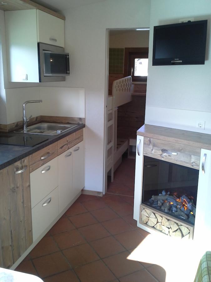 Villa Camping Chalets Brunner Am See à Döbriach Chambre photo