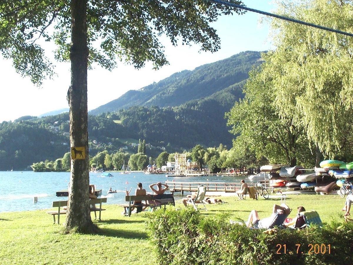 Villa Camping Chalets Brunner Am See à Döbriach Extérieur photo