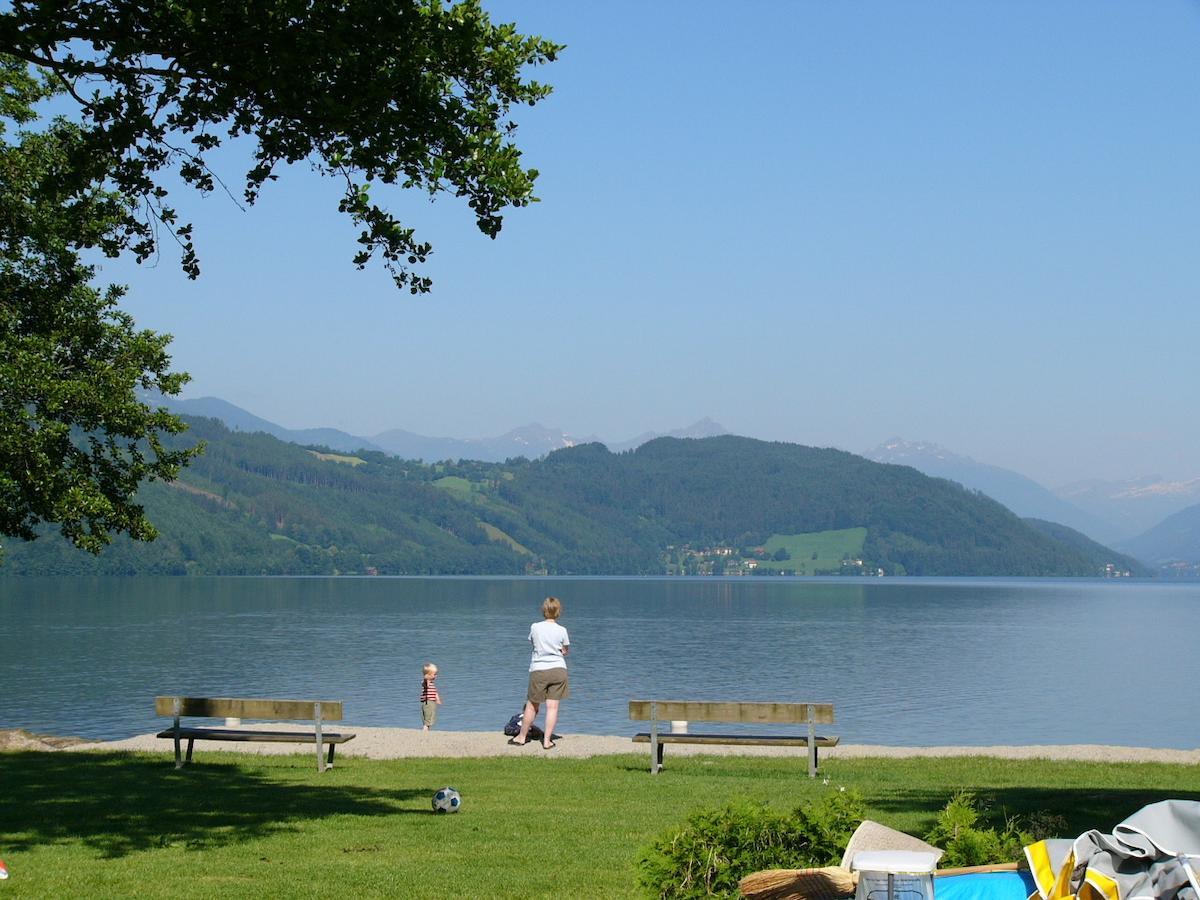 Villa Camping Chalets Brunner Am See à Döbriach Extérieur photo